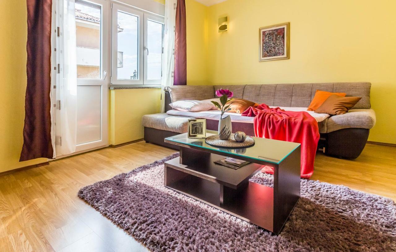 Pula Apartment Exterior foto